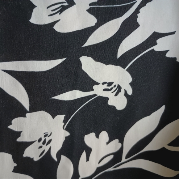 Blouse - Picture 4 of 13